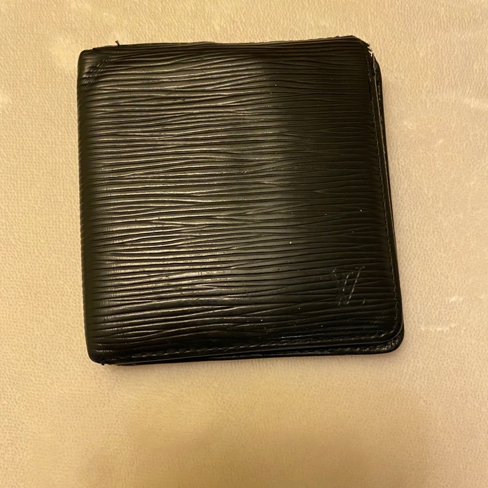 Louis Vuitton black ribbed wallet
